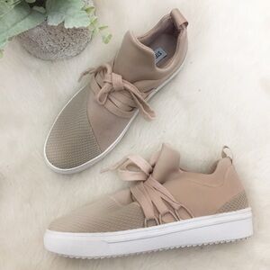 [Steve Madden] Lancer Blush Pink Soft Slip On Flat Sneakers